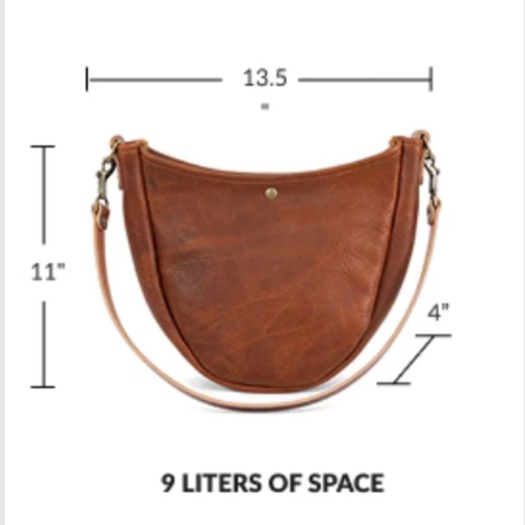 Go Forth Goods Celeste Small Leather Hobo Peach Fuzz - Picture 9 of 9